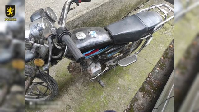 A furat banii de la nuntă și și-a cumpărat mașină și motocicletă