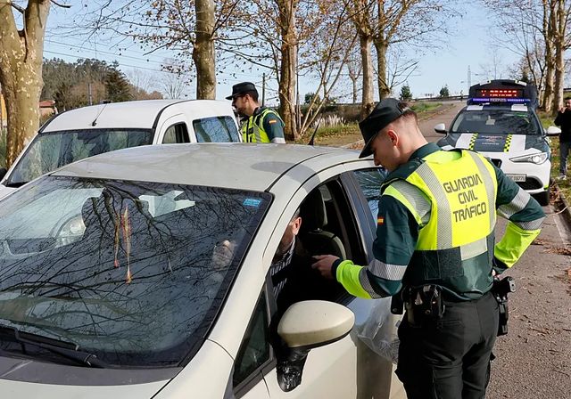 Cuatro millones y medio de conductores confiesan beber al volante en Semana Santa