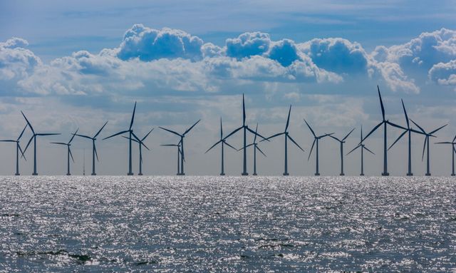 Legea privind energia eoliană offshore, adoptată în Parlament