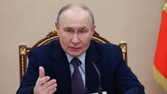 Putin, in a phone call with Trump, shares proposals to end Iran war quickly, says Kremlin