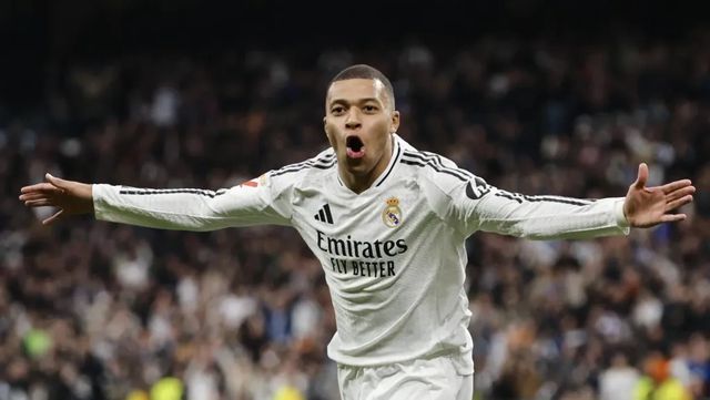 Mbappé pone líder al Real Madrid con un recital