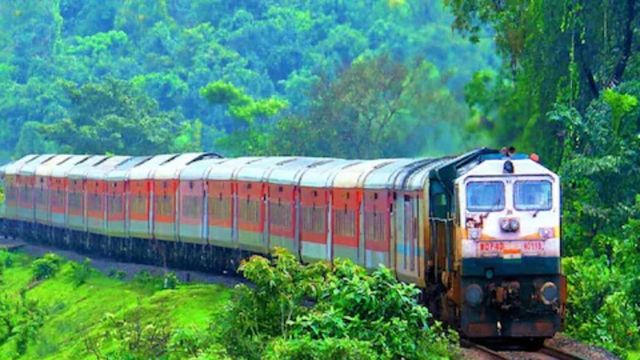 Union Cabinet Approves 78-Day Productivity Linked Bonus For Over 11 Lakh Railway Employees