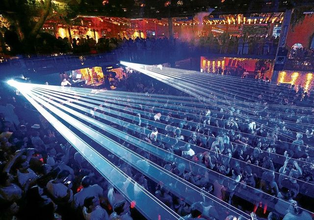 Emergencia: el turismo de fiesta satura las ambulancias en Ibiza