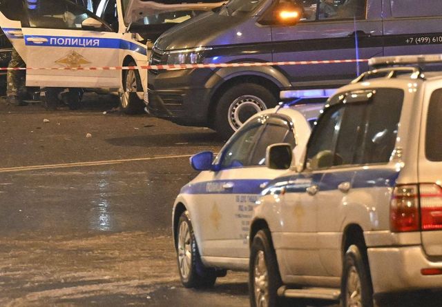 ++ Esplosione in un caffè a Mosca, 3 morti e 15 feriti ++
