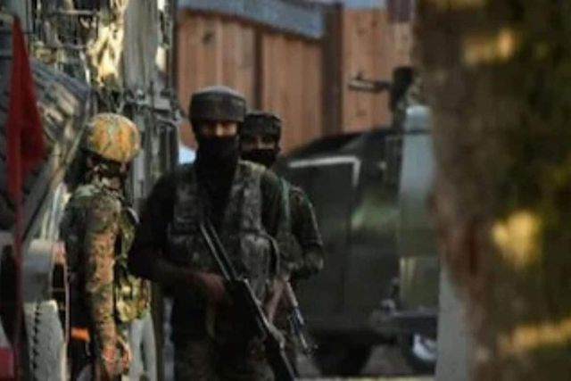 Encounter Breaks Out Between Terrorists, Security Forces In Baramulla