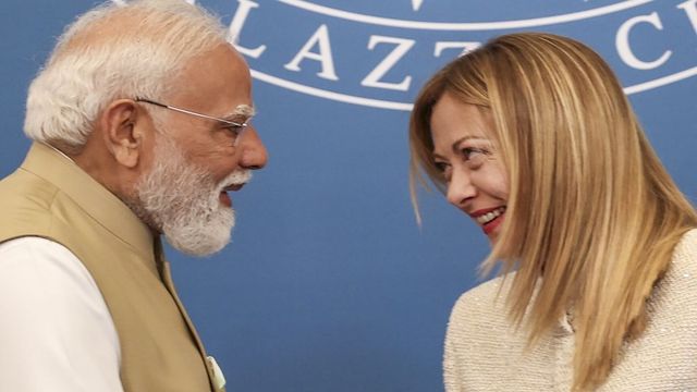 PM Modi Congratulates Giorgia Meloni on Post-War Record, Hails India-Italy Ties
