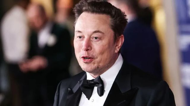 Zelenski l-a decorat pe Elon Musk cu Ordinul Libertății, una dintre cele mai înalte distincții ale Ucrainei