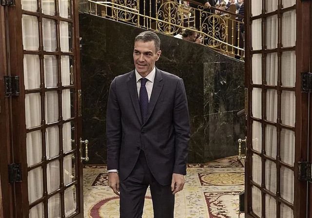 Sánchez confía en el largo descanso del Congreso para orillar la presión de Junts
