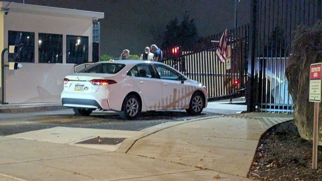 Suspect in custody after driver rams car into FBI building gate in Pittsburgh