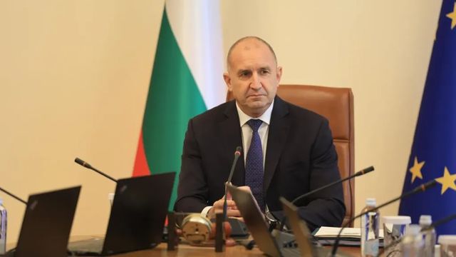 Румен Радев посети бъдещия високотехнологичен парк в Доброславци