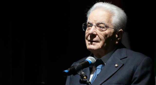 Mattarella, minacciare l'arma nucleare è un crimine contro l'umanità