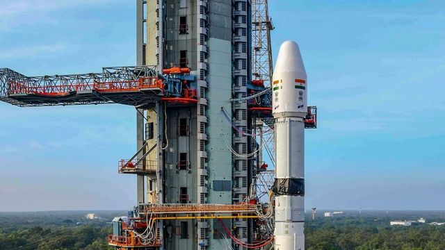 ISRO chief prays at Tirumala temple with his team ahead of landmark 100th launch at Sriharikota