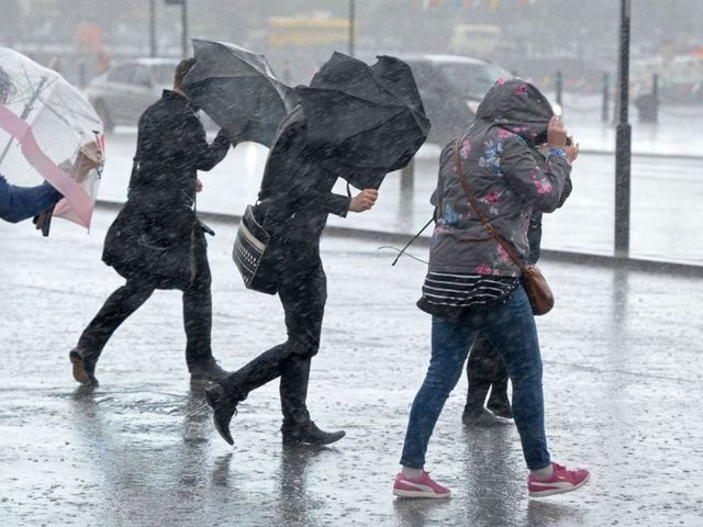 Atenționare meteo: Cod galben de ploi în șase județe montane