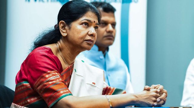 In Spain, Kanimozhi of DMK asked about ‘national language of India’. Her reply wins applause
