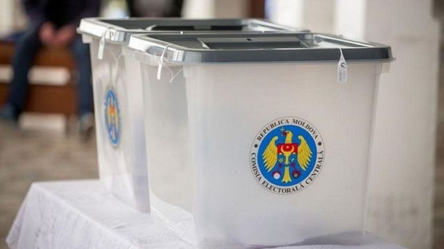 Zeci de candidați s-au înscris în cursa electorală pentru alegerile locale noi din noiembrie