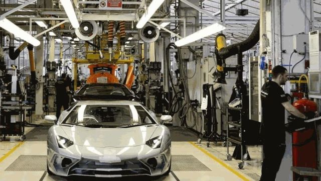 Lamborghini introduce modelul săptămânii de lucru de patru zile