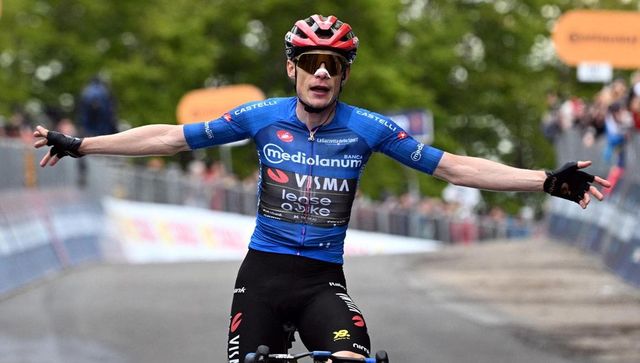 Giro d'Italia: dominio Vingegaard, danese vince a Corno alle Scale