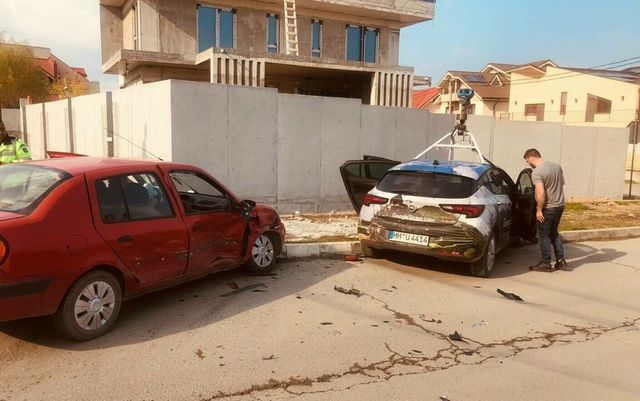 Mașina Google Street View, accident rutier pe drumurile din România