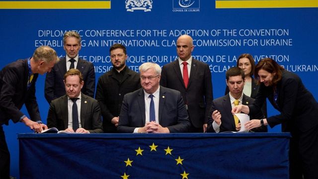 ++ Zelensky, Mosca sta preparando un altro anno di guerra ++