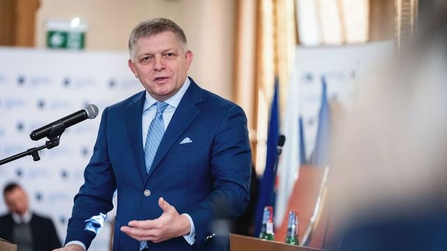 Západní politici usilují o válku s Ruskem, my bojovat nebudeme, řekl Fico
