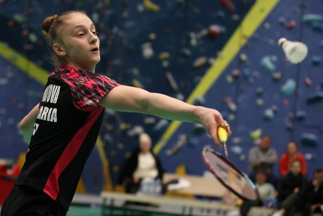 Калояна Налбантова отпадна във втория кръг на турнир по бадминтон във Варшава
