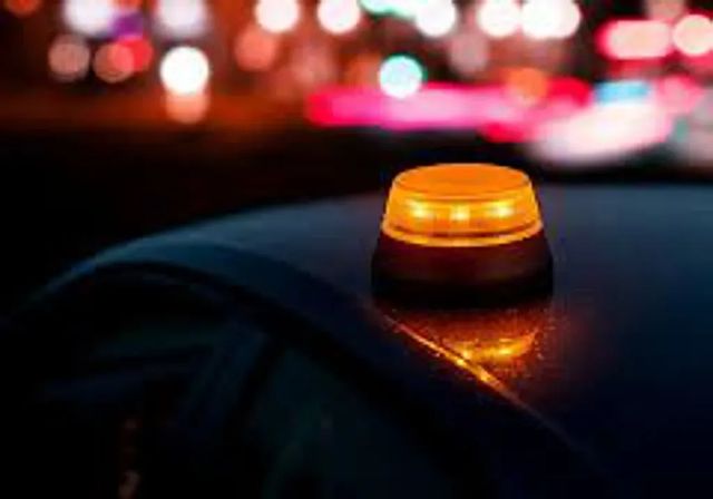 Baliza V16: la DGT aclara cómo funciona y qué datos transmite en realidad