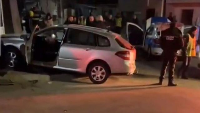 Accident între un autoturism și o autospecială de poliție, în Medgidia. Doi polițiști au fost răniți