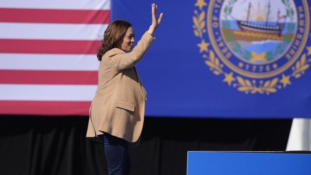 Kamala Harris a acceptat regulile dezbaterii prezidențiale cu Donald Trump, inclusiv microfoanele tăiate