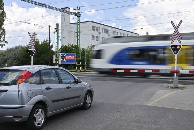 Elgázolt egy embert a vonat Budapesten
