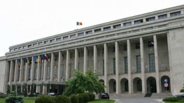 Patru luni de când România nu are un Guvern cu puteri depline