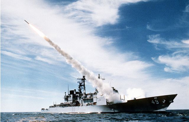 Donald Trump anunță că NATO se va alătura operațiunii de deblocare a strâmtorii Ormuz