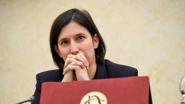 Schlein a Meloni, sul consenso non farti dare la linea dal patriarcato