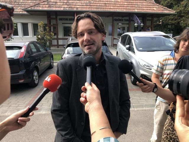 Havasi Bertalan megdöbbenéssel értesült Gulyás Gergely lemondásáról