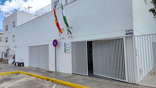 Jucil denuncia a dos mandos de la Guardia Civil por el operativo en el puerto de Barbate