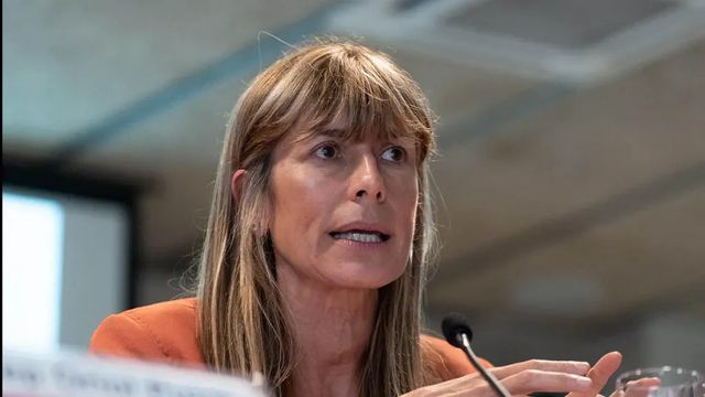 El juez cita a directivos de las empresas que financiaron la cátedra de Begoña Gómez