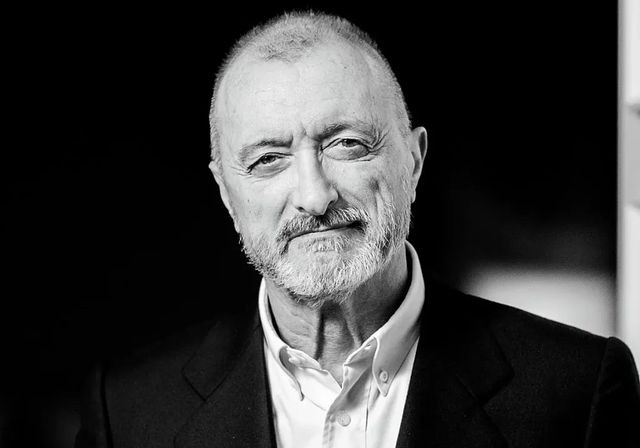 Pérez Reverte regresa a la novela con 'La hipótesis más peligrosa'