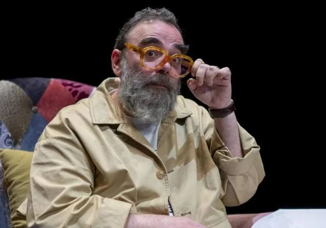 Bob Pop se postula como candidato de los comunes a la alcaldía de Barcelona