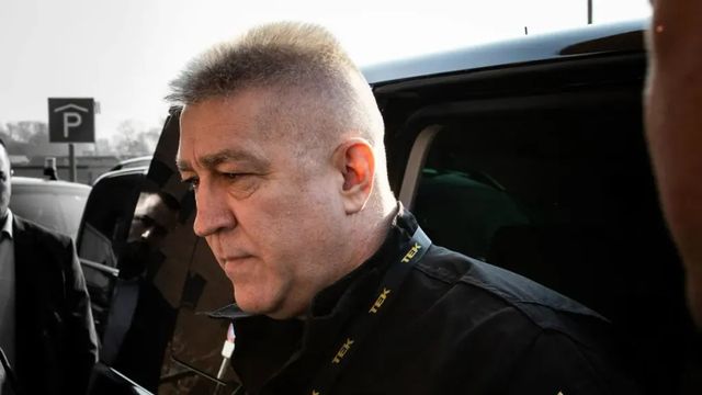 Orbán Viktor kiállt Hajdu János mellett