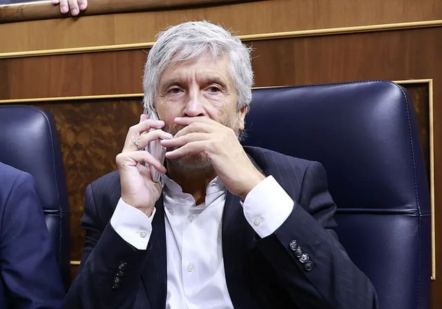 Marlaska afea a la presidenta del CGPJ que el Gobierno no pudiera acceder al informe policial sobre Ceuta y ella responde que cumple la ley