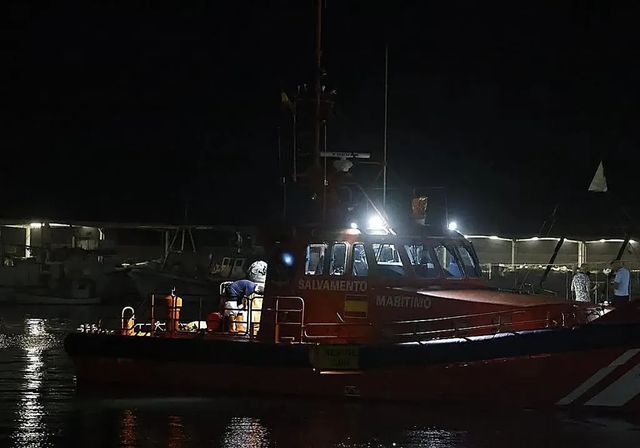 Localizan los cadáveres de tres migrantes en Estepona y Manilva