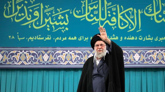 Izraeli források szerint meghalt Ali Hamenei ajatollah, Irán legfelsőbb vezetője