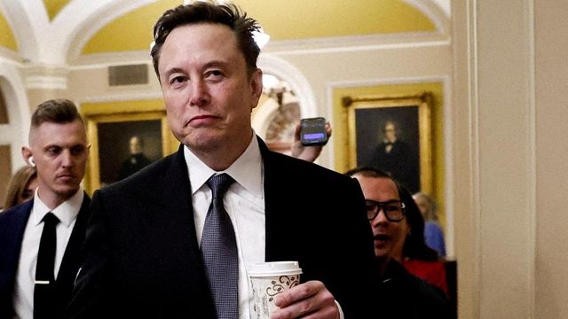 La Sec cita in giudizio Musk per l'acquisto di Twitter