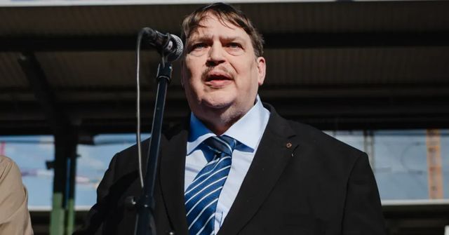Sjezd sudetských Němců by se mohl konat střídavě v Česku a Bavorsku, navrhl Posselt