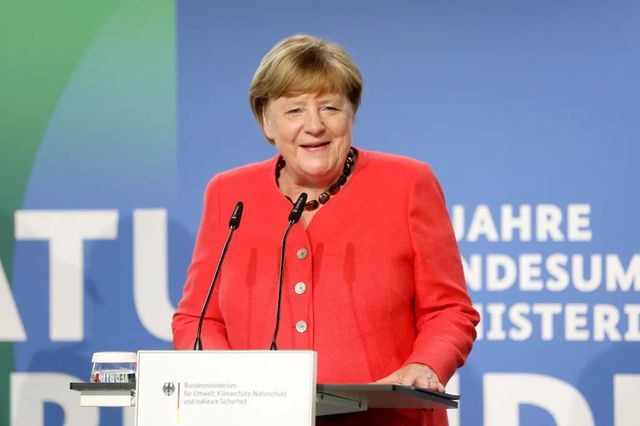 Fostul cancelar german Angela Merkel va lansa o carte de amintiri la București