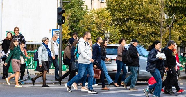Bucureștenii, triștii Europei. Capitala României ajunge în coada unui clasament global