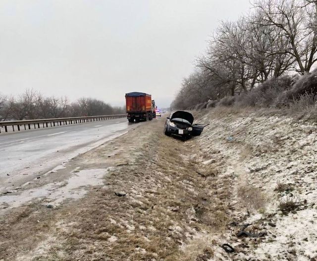 Accident fatal la Peresecina: un șofer a murit după ce s-a ciocnit cu un camion