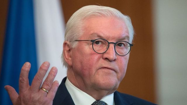 Steinmeier dorazil na Hrad, s Pavlem bude jednat o energetice či Ukrajině