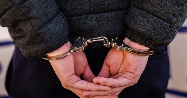Un minor de 15 ani a fost reținut după ce a înjunghiat un tânăr de 23 de ani în Galați