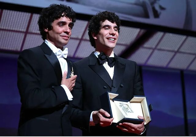 El Festival de Cannes corona 'La bola negra' de Los Javis con el premio a la mejor dirección