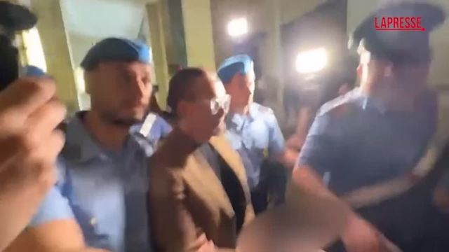 Femminicidio Pamela Genini, l'arrivo in tribunale di Gianluca Soncin per il processo